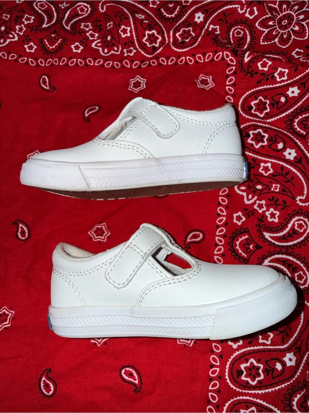 Keds White Baby Flower Strap Walker Shoes